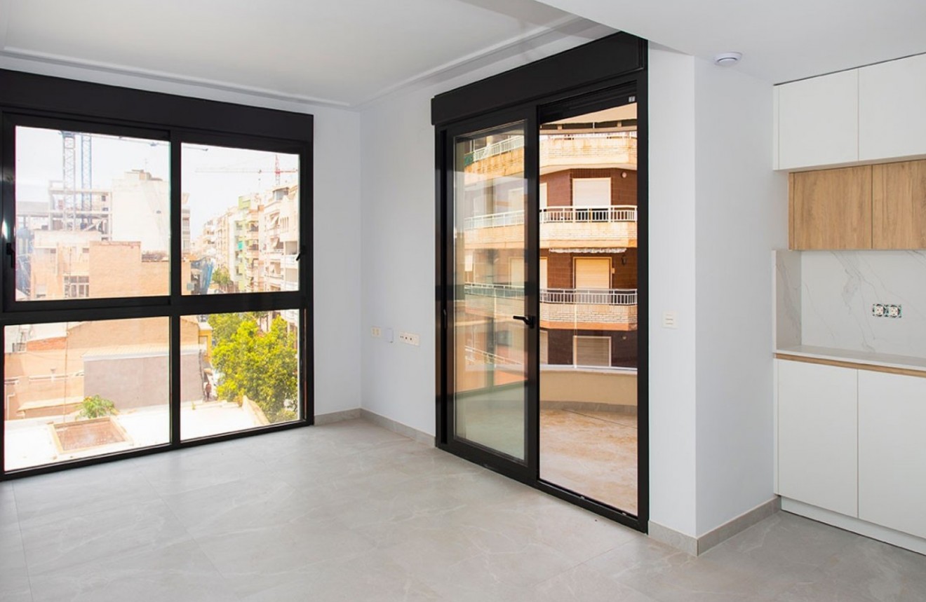 Tweedehands - Appartement / flat -
Torrevieja - Costa Blanca