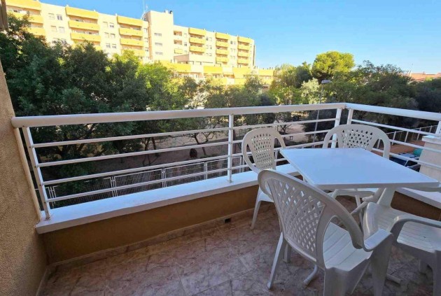 Aus zweiter Hand - Wohnung -
Torrevieja - Centro