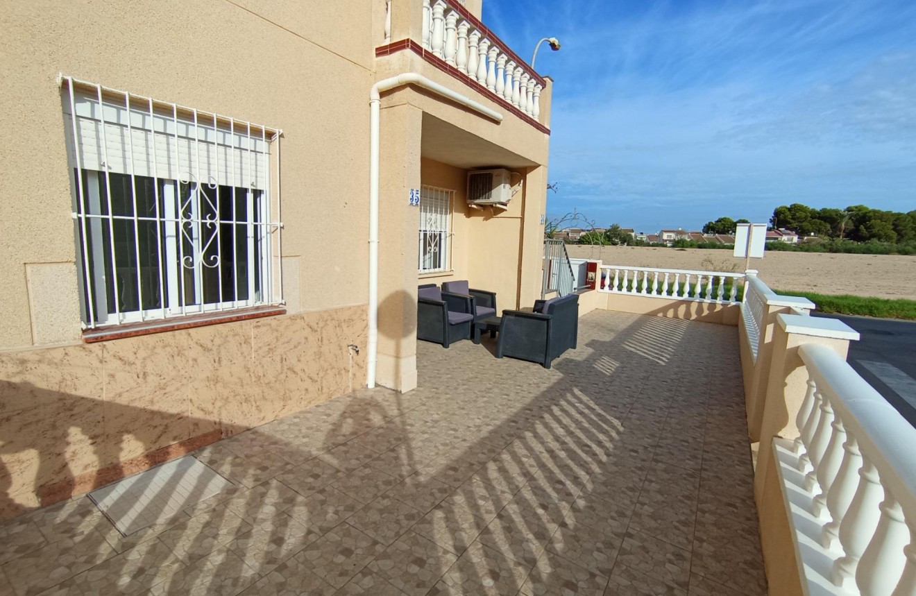 Aus zweiter Hand - Wohnung -
Torrevieja - El Limonar