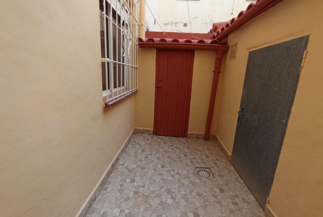 Aus zweiter Hand - Wohnung -
Torrevieja - El Limonar