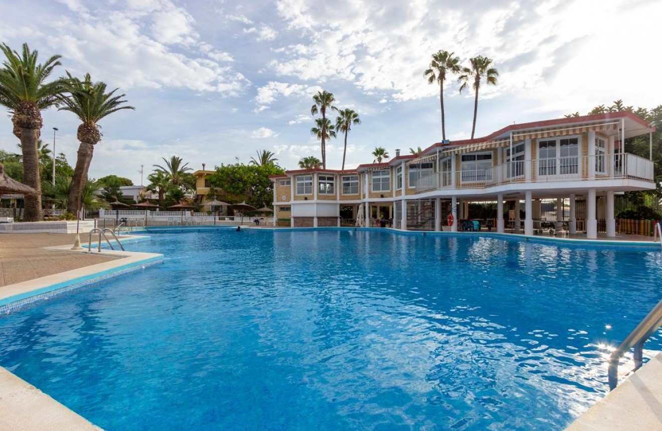 Segunda mano - Chalet -
Torrevieja - Aguas Nuevas 1