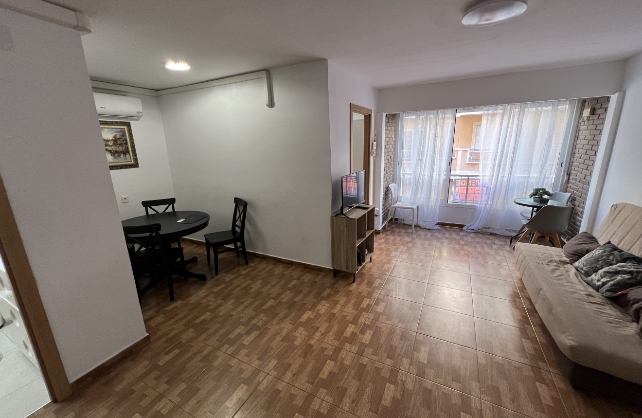 Aus zweiter Hand - Wohnung -
Torrevieja - Costa Blanca