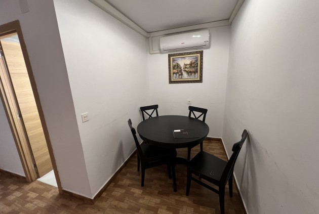 Aus zweiter Hand - Wohnung -
Torrevieja - Costa Blanca