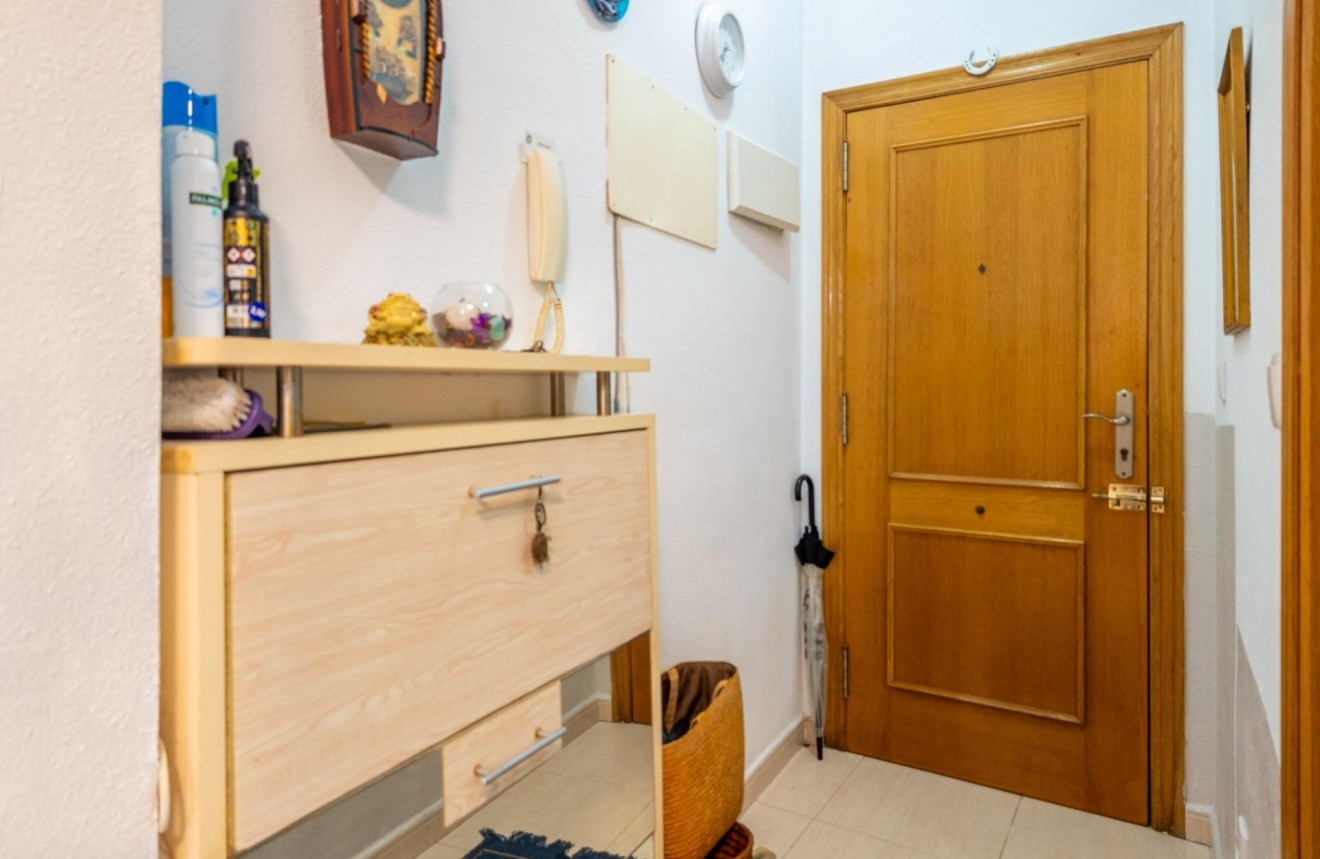 Aus zweiter Hand - Wohnung -
Torrevieja - Centro