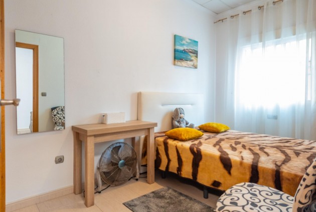 Aus zweiter Hand - Wohnung -
Torrevieja - Centro