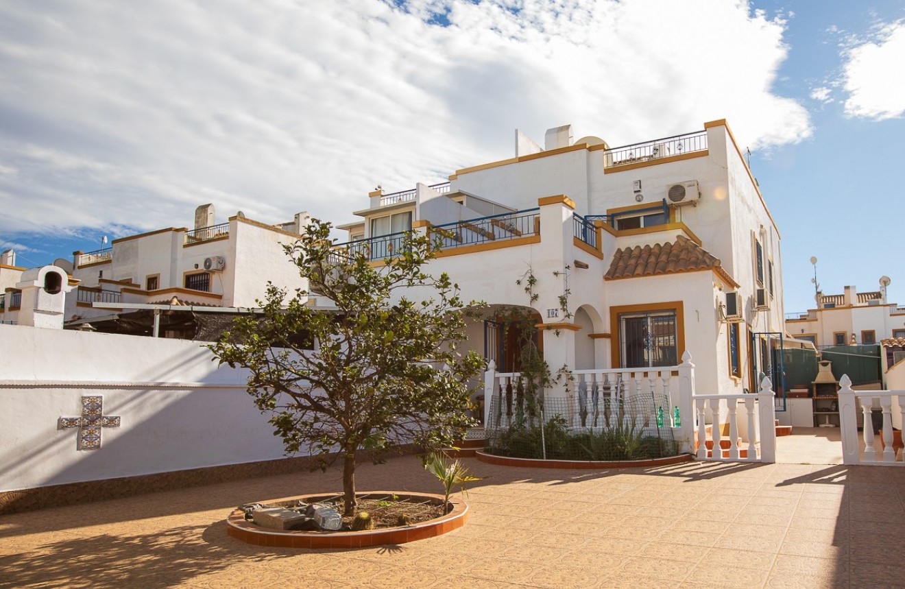 Segunda mano - Chalet -
Torrevieja - Costa Blanca