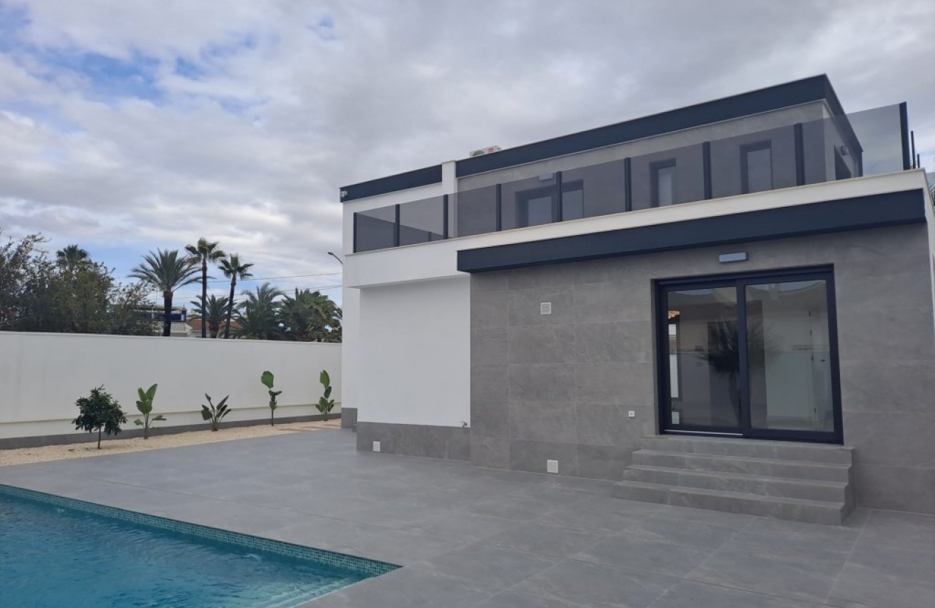 Resale - Chalet -
Ciudad Quesada - Costa Blanca