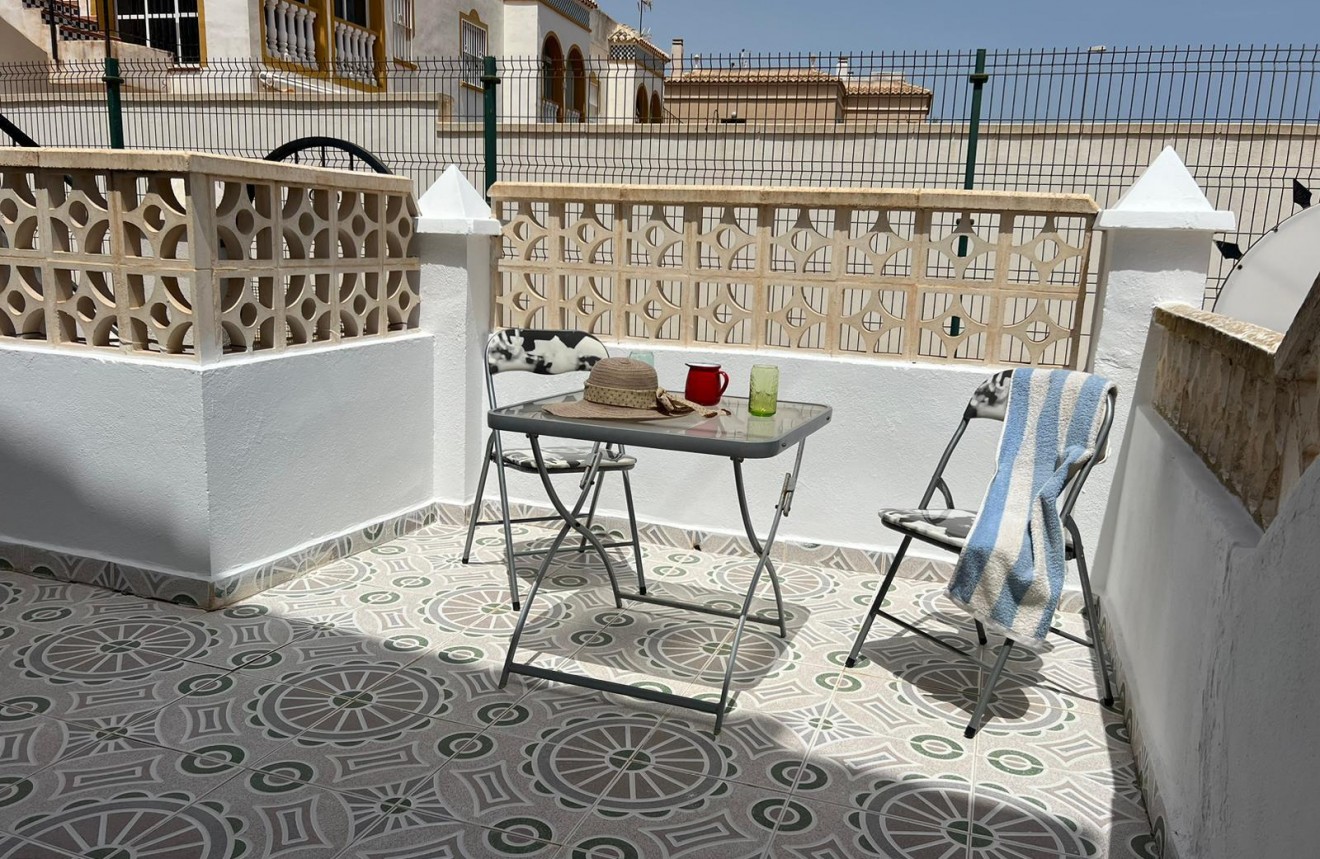 D'occasion - Bungalow -
Torrevieja - Torreblanca