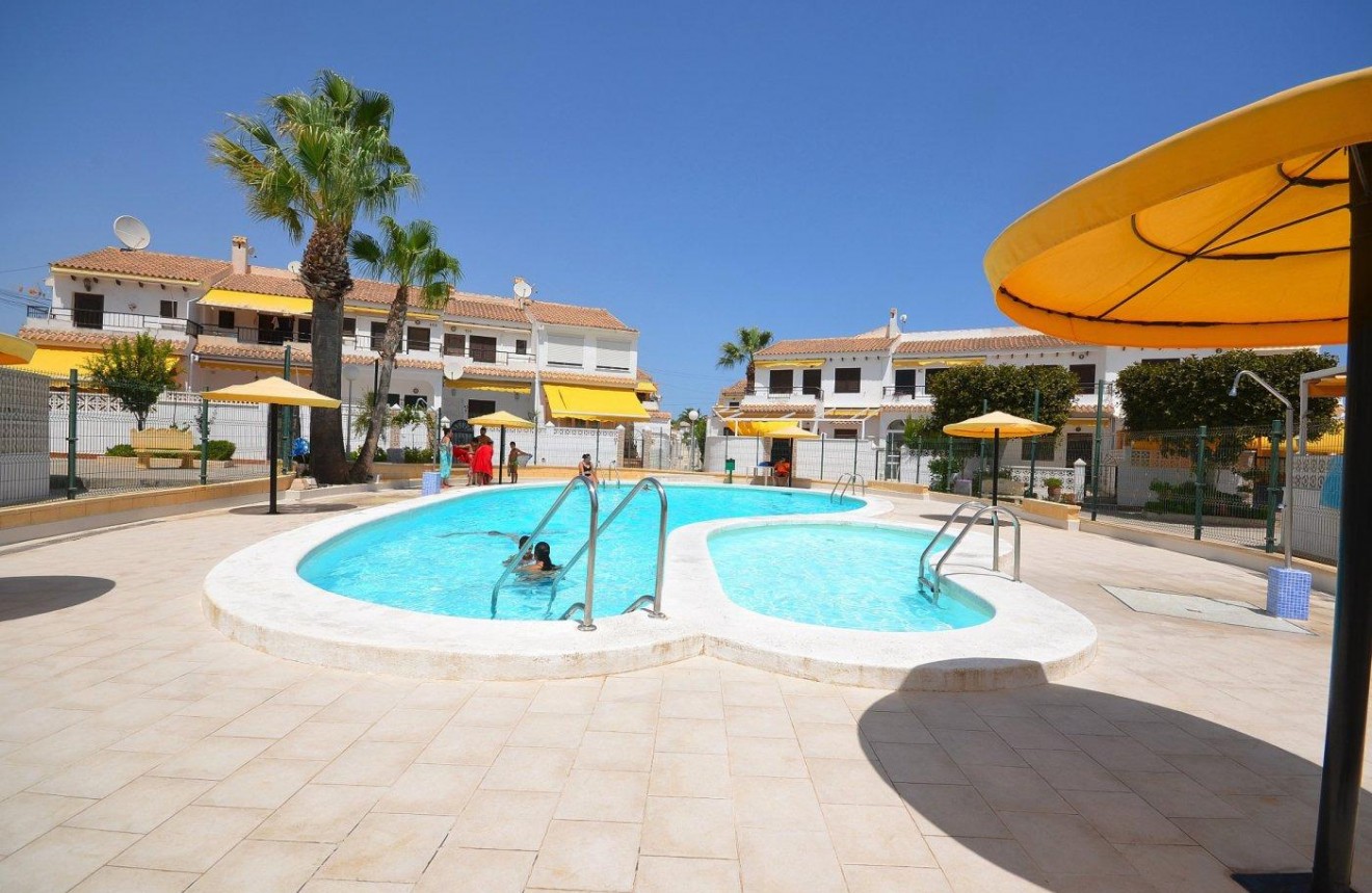 D'occasion - Bungalow -
Torrevieja - Torreblanca