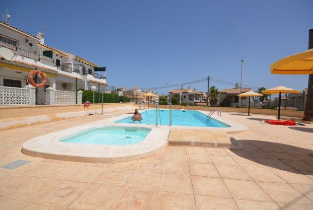 D'occasion - Bungalow -
Torrevieja - Torreblanca