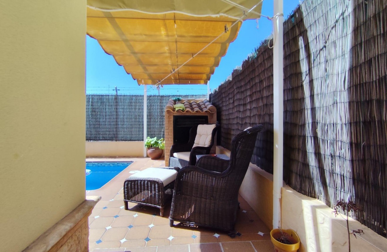 Resale - Chalet -
Torrevieja - Aguas Nuevas 1