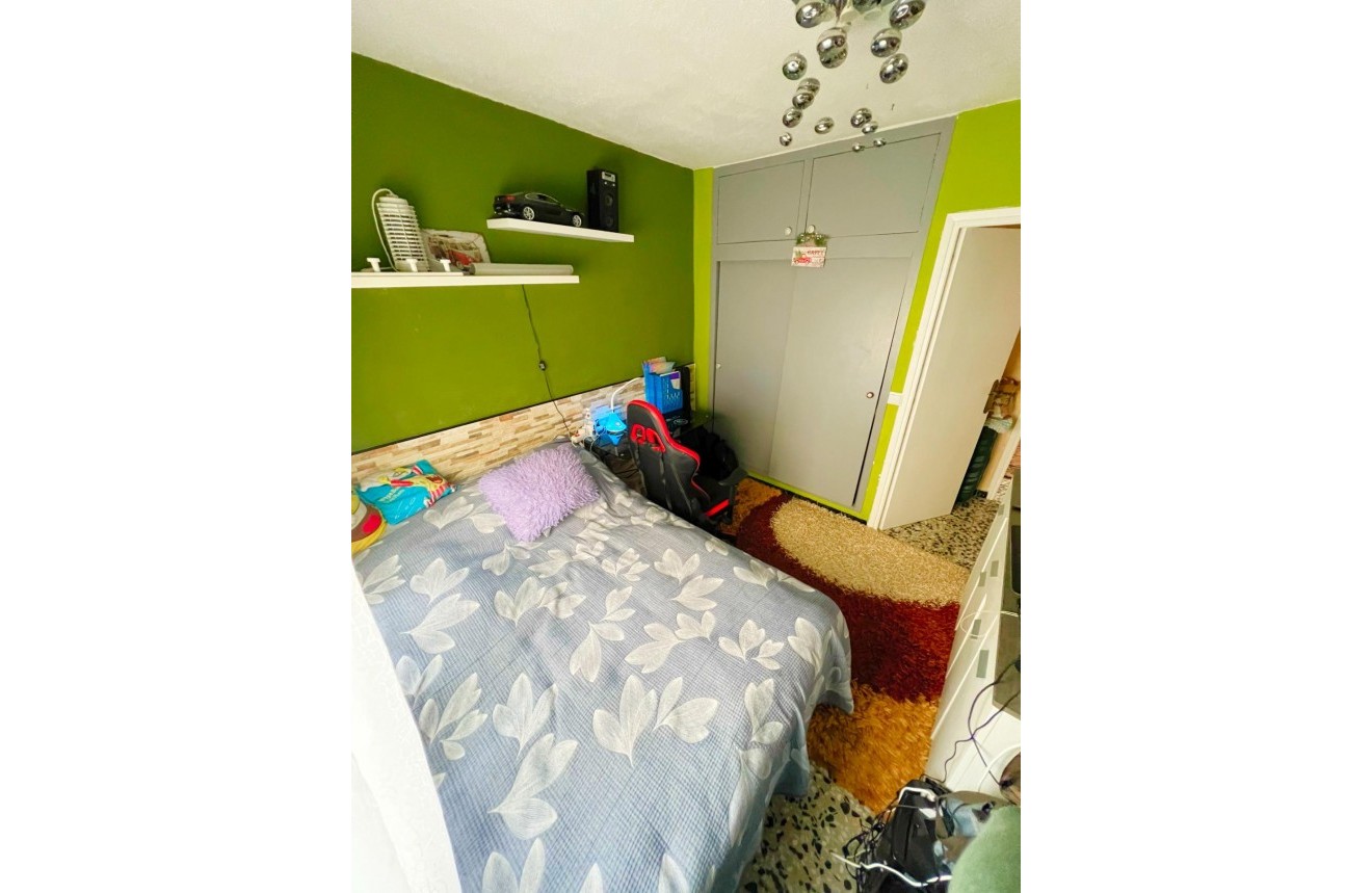 Tweedehands - Appartement / flat -
Torrevieja - Centro