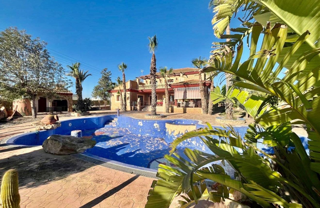 Resale - Chalet -
Rojales - La Vega Baja