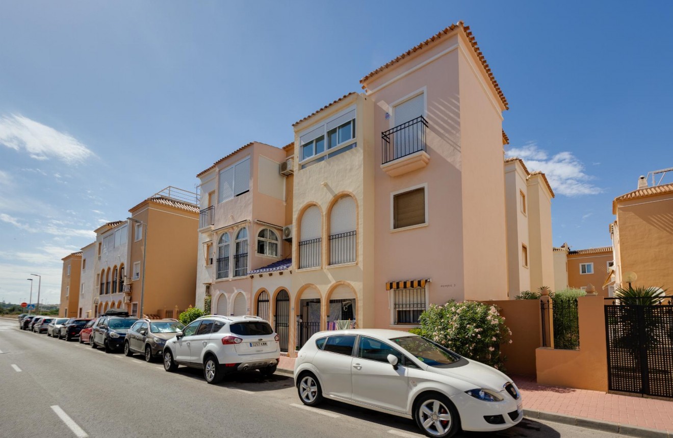 D'occasion - Bungalow -
Torrevieja - Costa Blanca