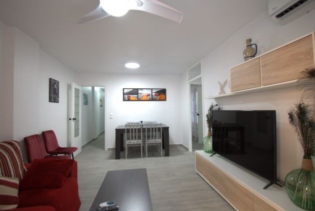 Tweedehands - Appartement / flat -
Torrevieja - Costa Blanca