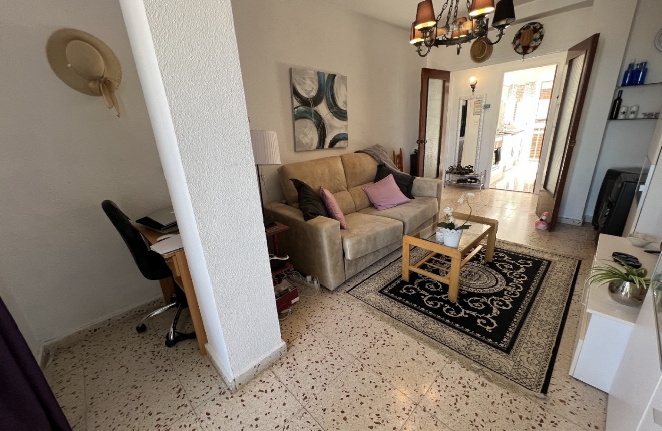 Aus zweiter Hand - Wohnung -
Torrevieja - Costa Blanca