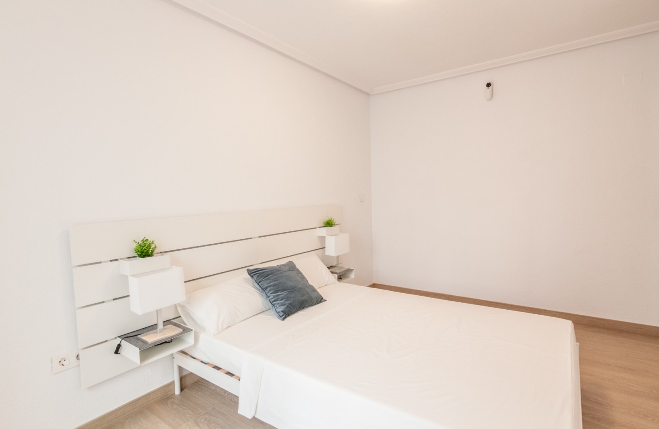 Segunda mano - Apartamento / piso -
Torrevieja - Costa Blanca