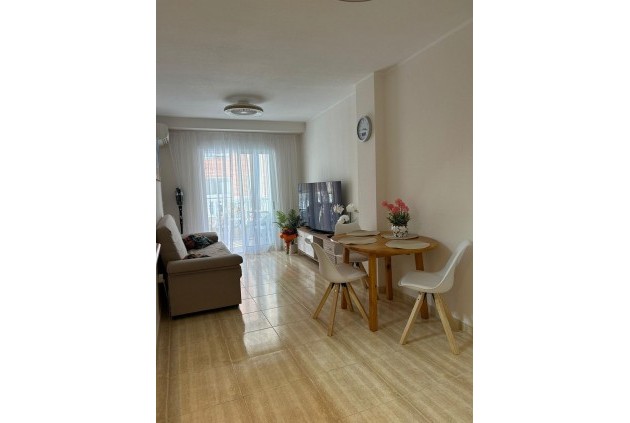 Segunda mano - Apartamento / piso -
Torrevieja - Playa del Cura