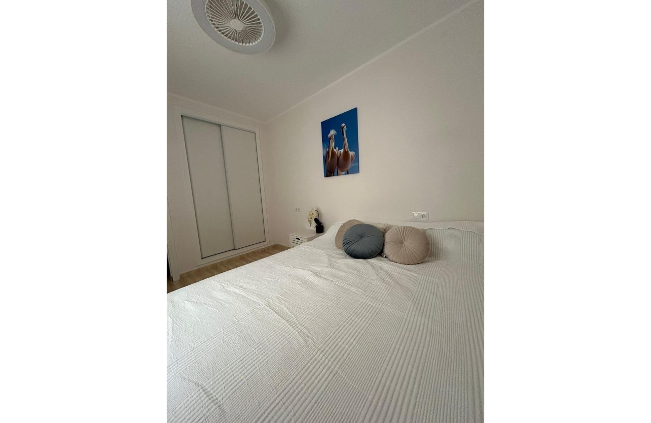 Segunda mano - Apartamento / piso -
Torrevieja - Playa del Cura