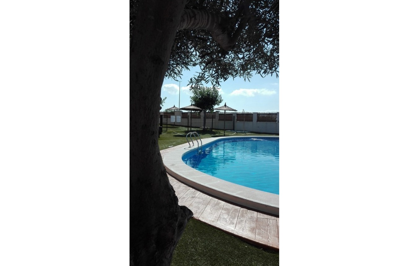 Tweedehands - Chalet -
Ciudad Quesada - Costa Blanca