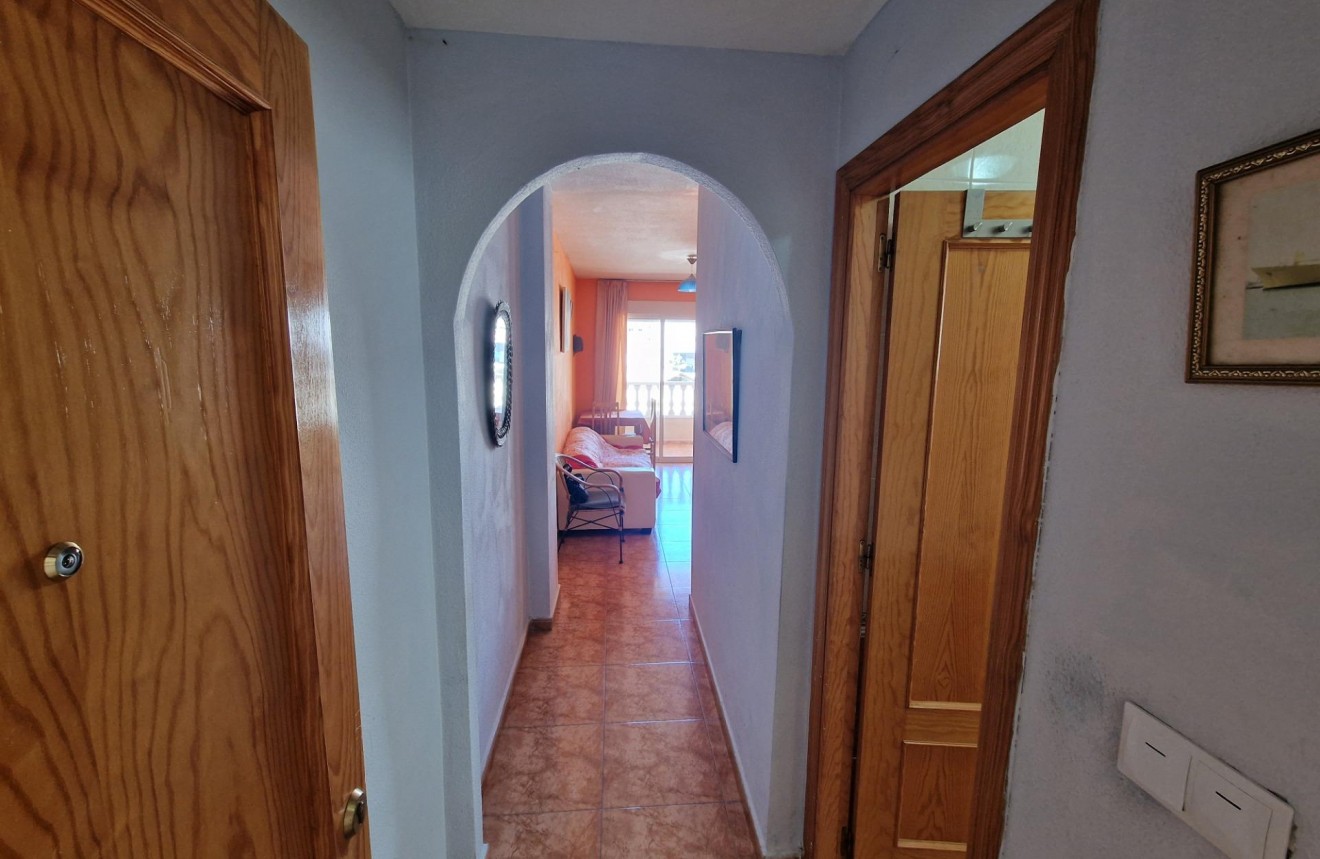 Resale - Apartment / flat -
Torrevieja - Nueva Torrevieja