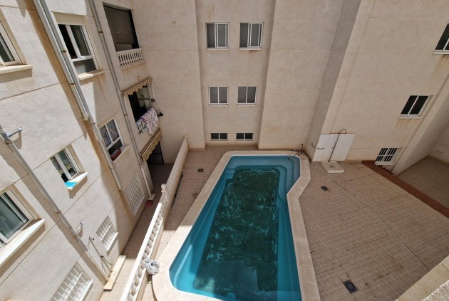 Resale - Apartment / flat -
Torrevieja - Nueva Torrevieja