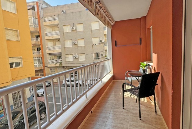 Resale - Apartment / flat -
Torrevieja - Costa Blanca