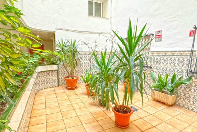 Resale - Apartment / flat -
Torrevieja - Costa Blanca