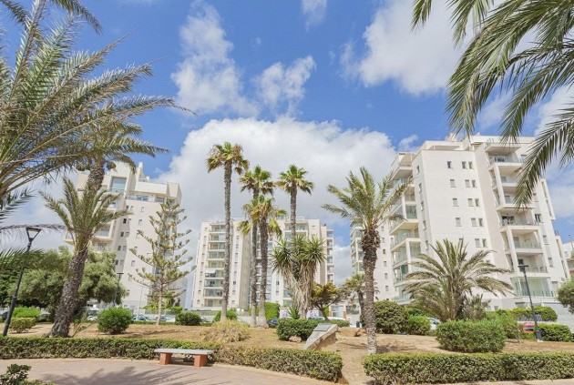 Resale - Apartment / flat -
Torrevieja - La Mata