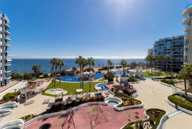 D'occasion - Appartement -
Torrevieja - Punta prima