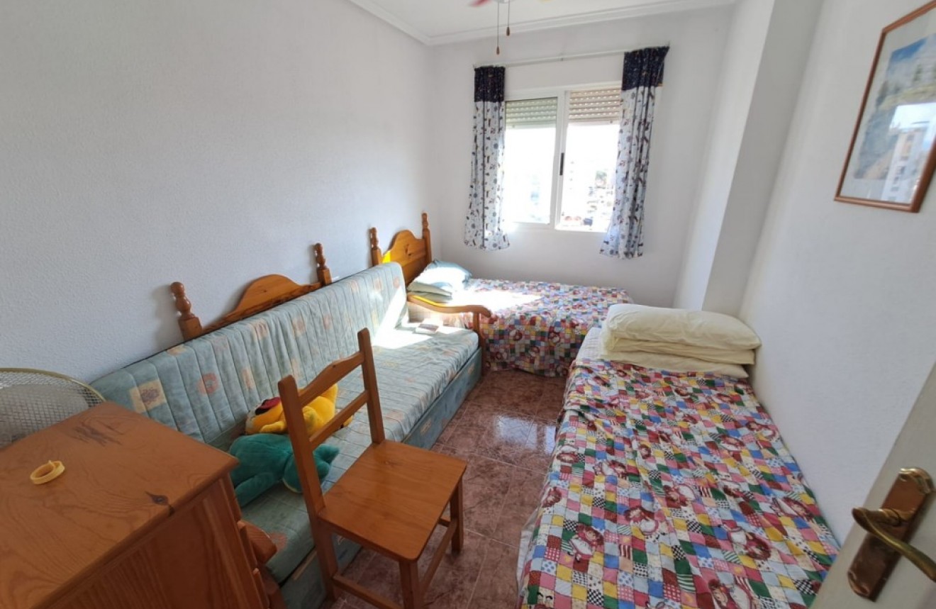 Tweedehands - Appartement / flat -
Torrevieja - Costa Blanca