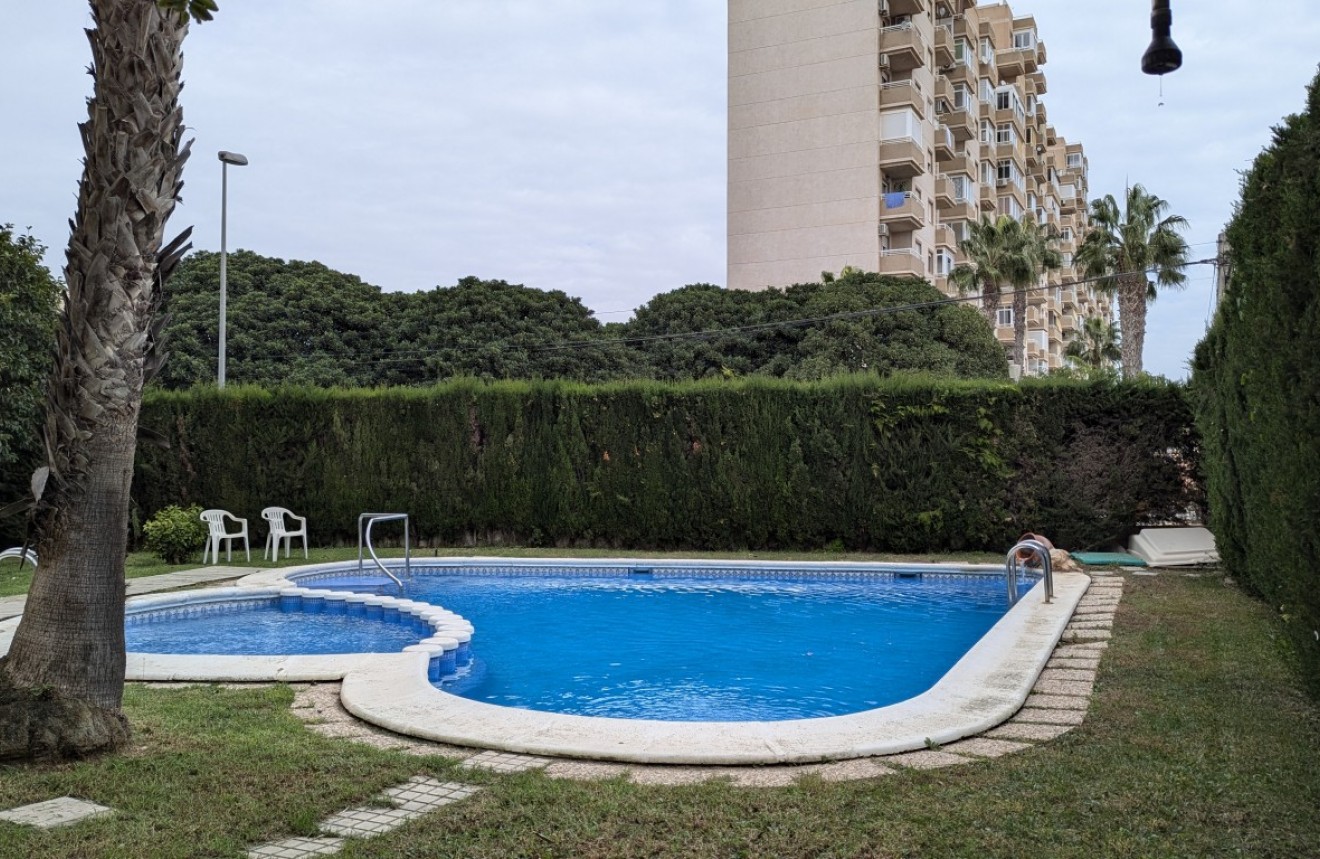 Segunda mano - Apartamento / piso -
Torrevieja - Costa Blanca