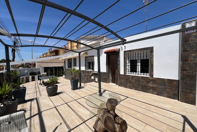 Aus zweiter Hand - Chalet -
Torrevieja - Los Balcones