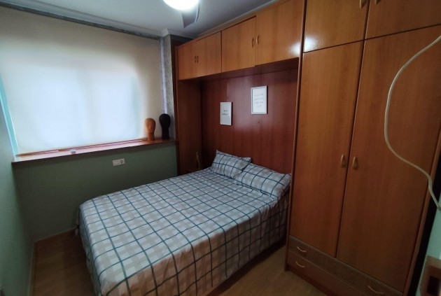 Segunda mano - Apartamento / piso -
Torrevieja - Nueva Torrevieja