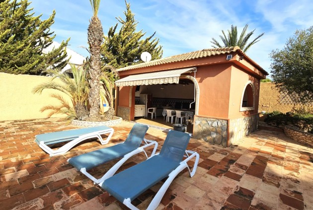 Aus zweiter Hand - Chalet -
Torrevieja - San luis