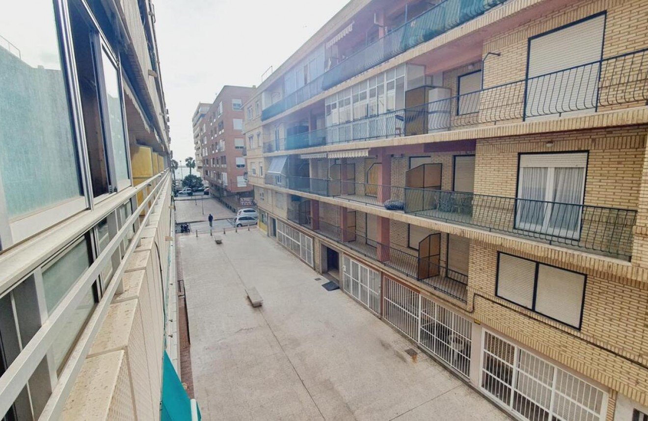 Segunda mano - Apartamento / piso -
Torrevieja - Acequion