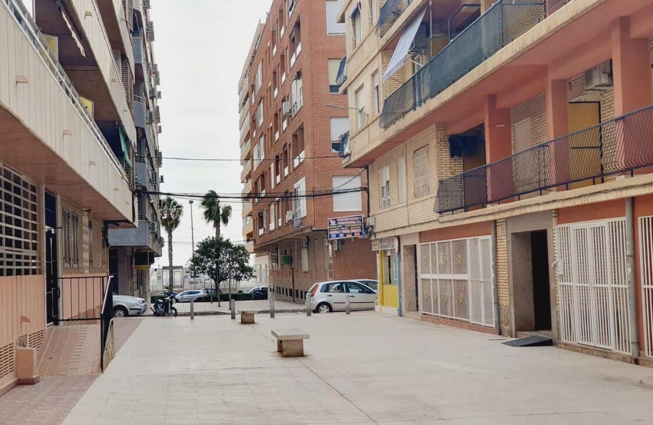 Segunda mano - Apartamento / piso -
Torrevieja - Acequion