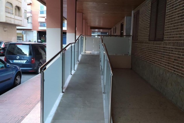 Segunda mano - Apartamento / piso -
Torrevieja - Acequion