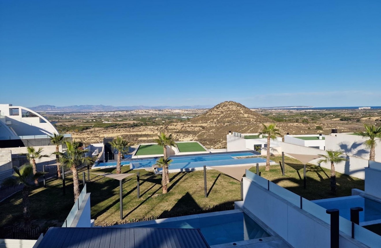 Aus zweiter Hand - Penthouse -
Rojales - Inland