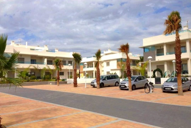 Z drugiej ręki - Bungalow -
Ciudad Quesada - Costa Blanca