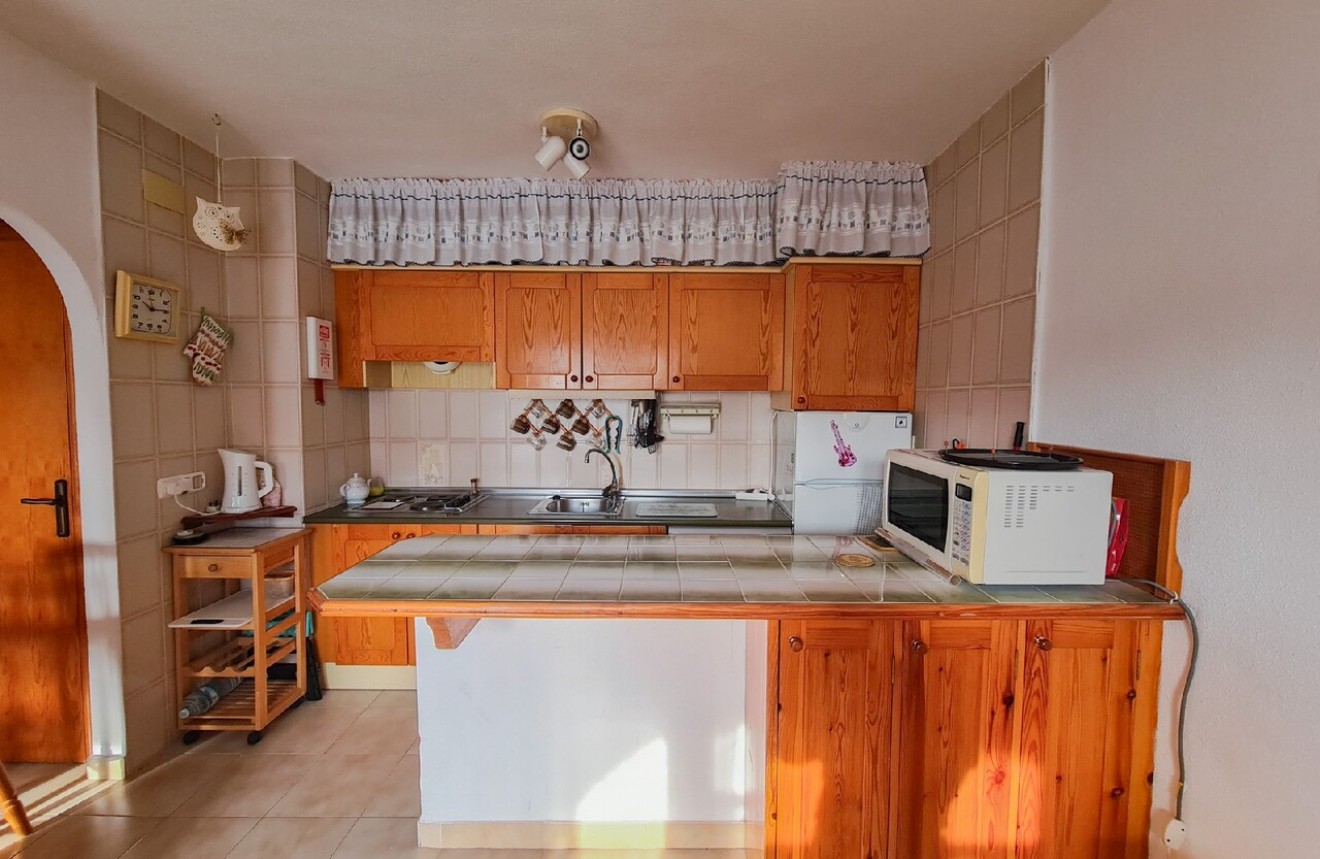 Resale - Apartment / flat -
Los Balcones - Costa Blanca