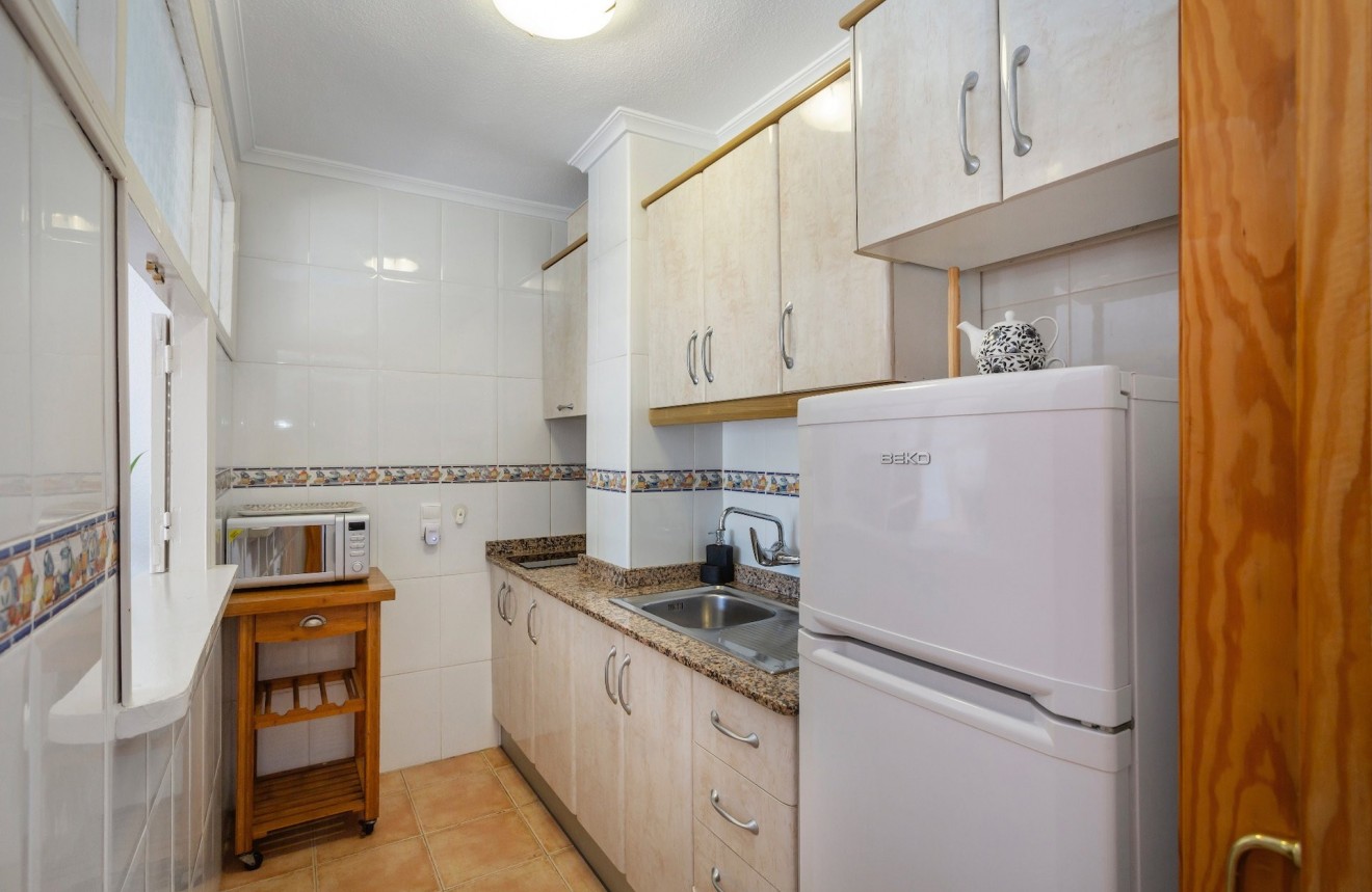 Resale - Apartment / flat -
Torrevieja - Costa Blanca