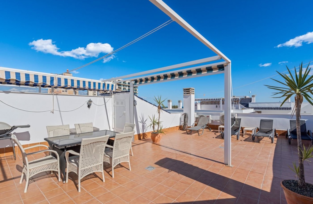 Tweedehands - Appartement / flat -
Torrevieja - Costa Blanca