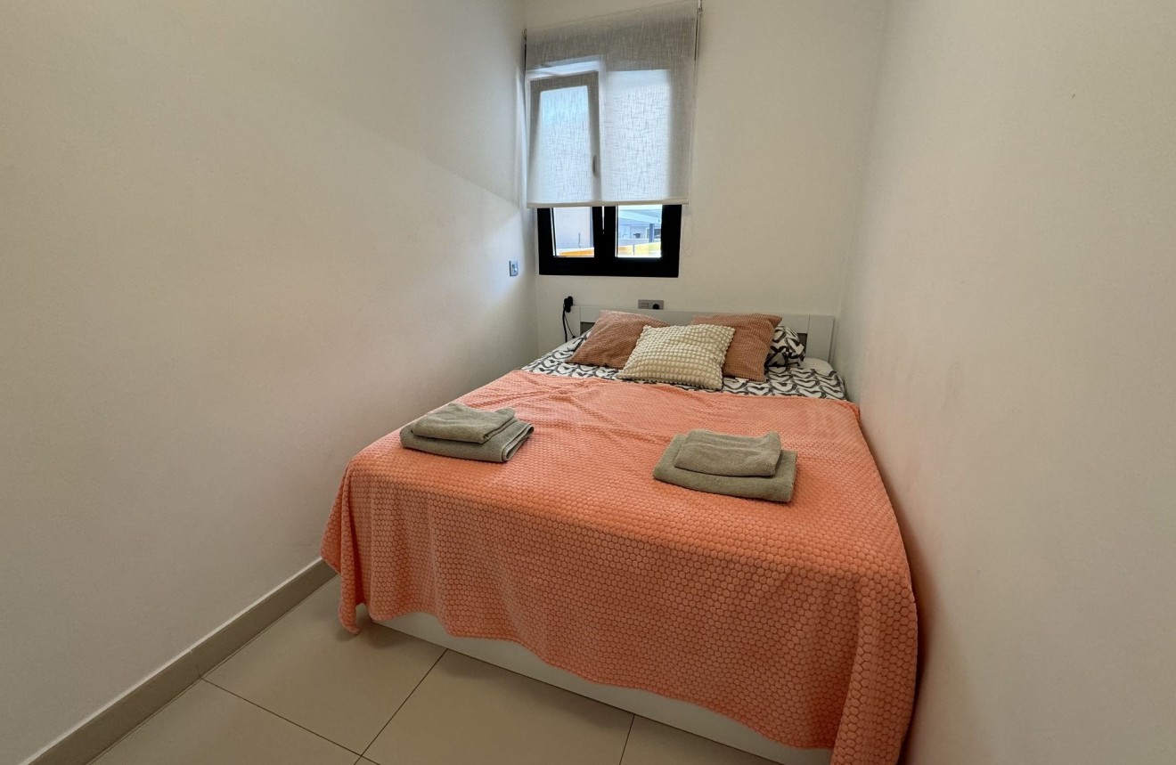 Segunda mano - Apartamento / piso -
Torrevieja - Costa Blanca