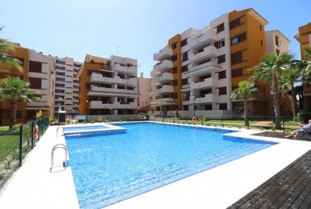 Tweedehands - Appartement / flat -
Torrevieja - Costa Blanca