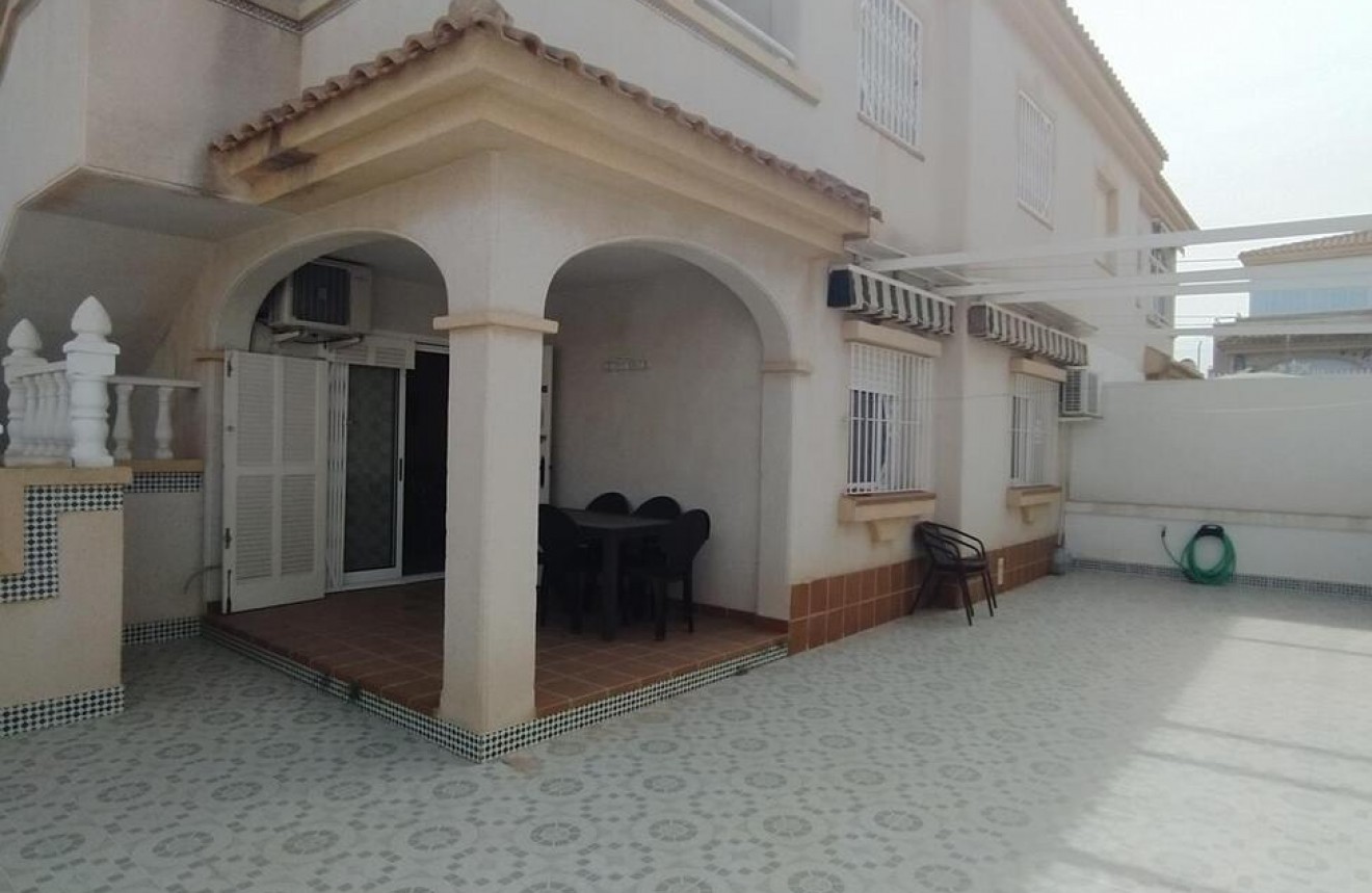 Z drugiej ręki - Bungalow -
Torrevieja - Torreblanca