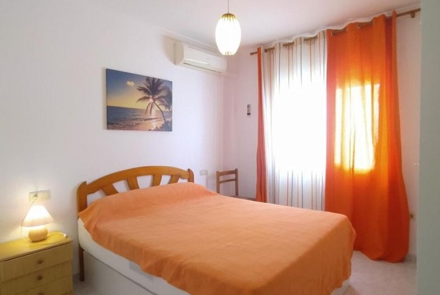 Z drugiej ręki - Bungalow -
Torrevieja - Torreblanca