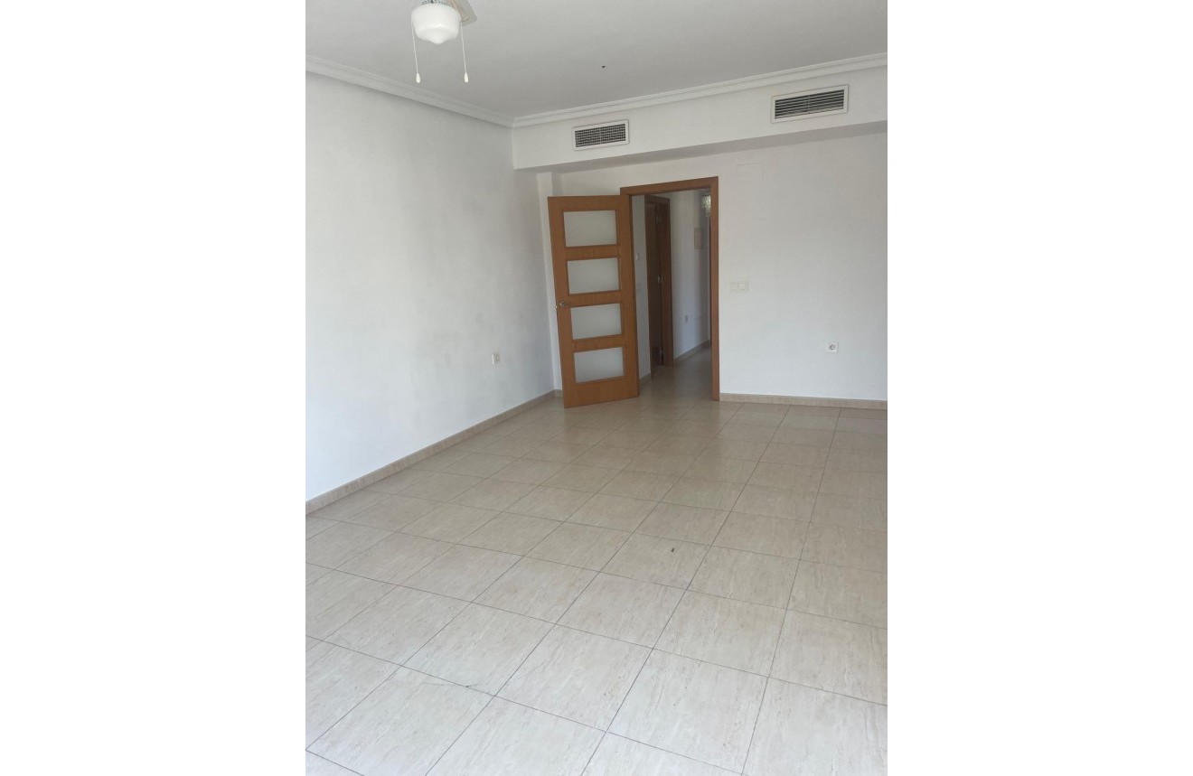 Resale - Apartment / flat -
Algorfa - Algorfa - Village