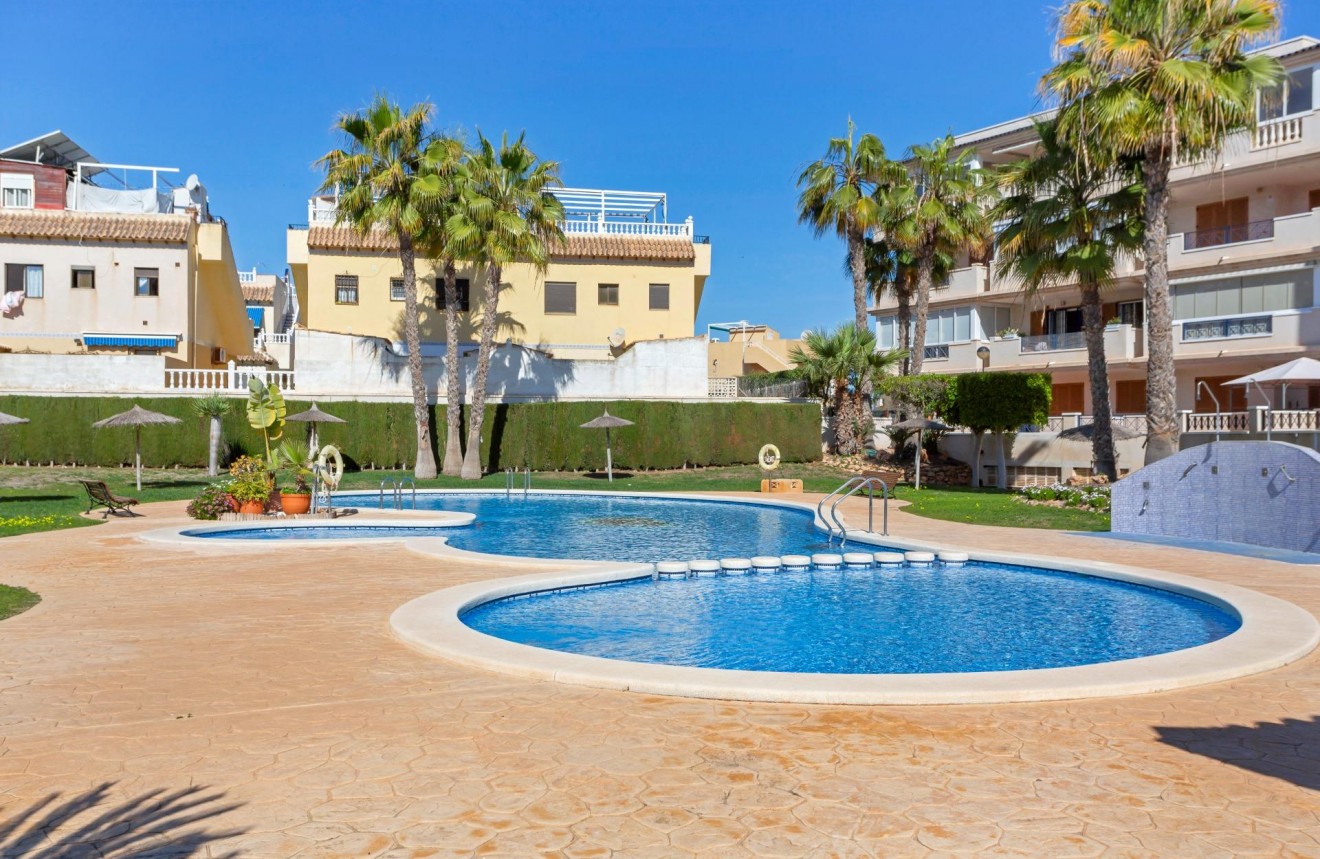 Aus zweiter Hand - Wohnung -
Torrevieja - La Mata