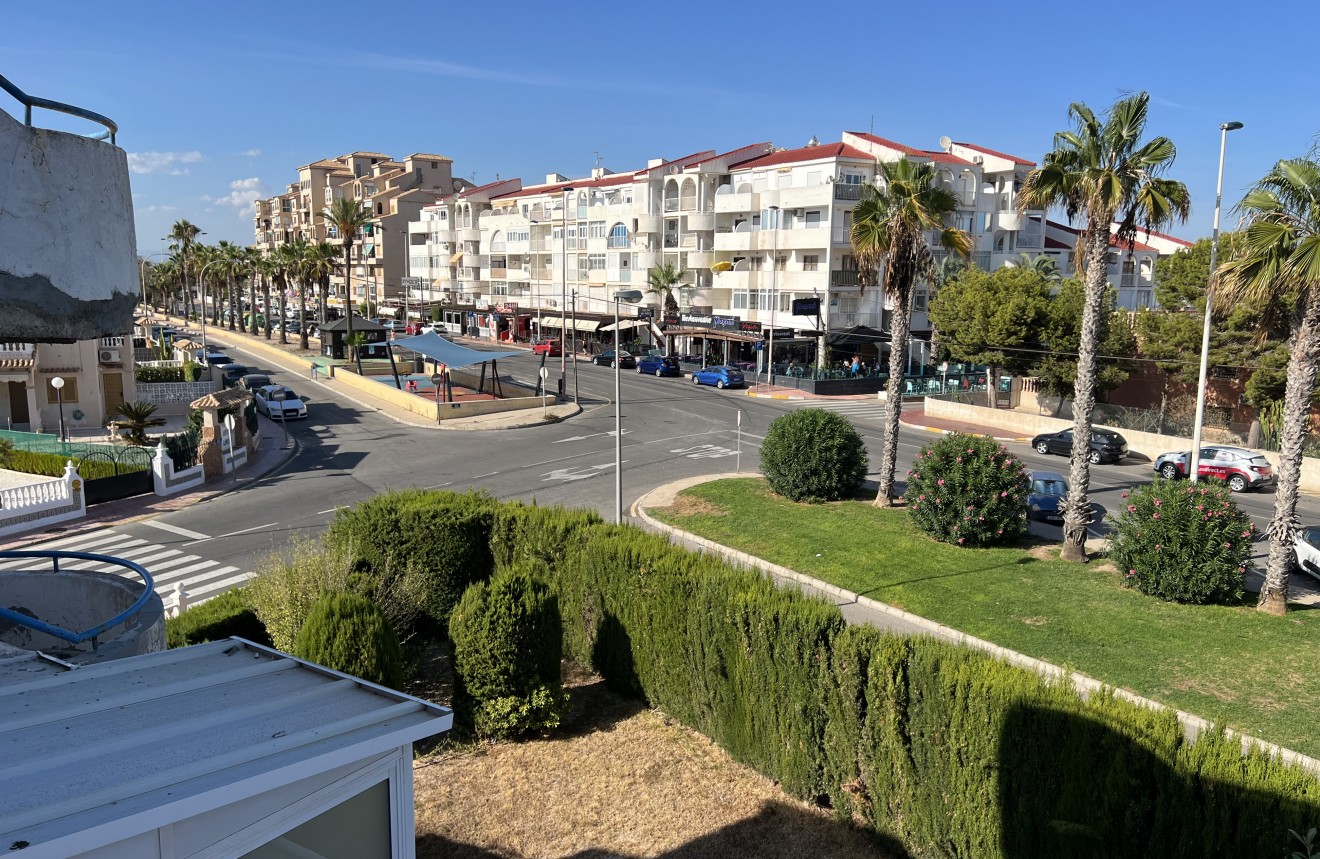 Resale - Apartment / flat -
Torrevieja - Costa Blanca